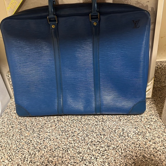 Louis Vuitton Blue Leather Briefcase with Classic Design - Picture 1 of 16